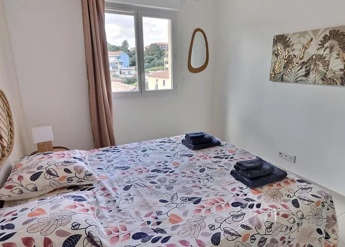 Isula Rossa LʼÎle-Rousse