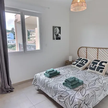 Isula Rossa * LʼÎle-Rousse